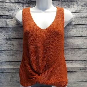 MOON & MADISON Twist Knit Sleeveless Top